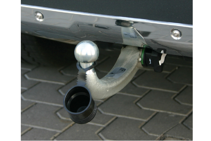 Kunststoff-Anhängerkupplungsabdeckung LAMPA 38970 mit Sicherheitsgurt
